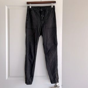 American Eagle Casual Joggers in faded black